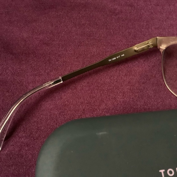 Tommy Hilfiger Glasses Frames with case & cleaning cloth TH 1359 K1T 140 NEW - Picture 5 of 6